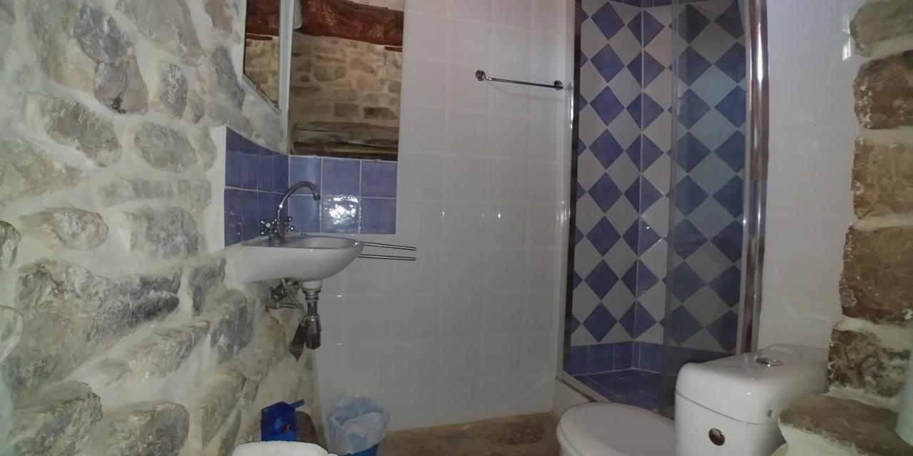 Appartamento Apartamento Sierra De Guara Paules Esterno foto